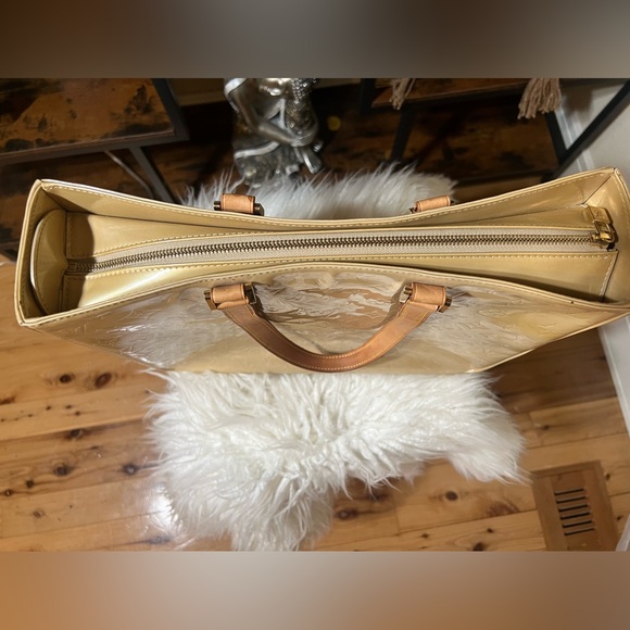 Authentic Louis Vuitton Vernis Columbus Shoulder Tote Bag Beige Vintage - Picture 6 of 15